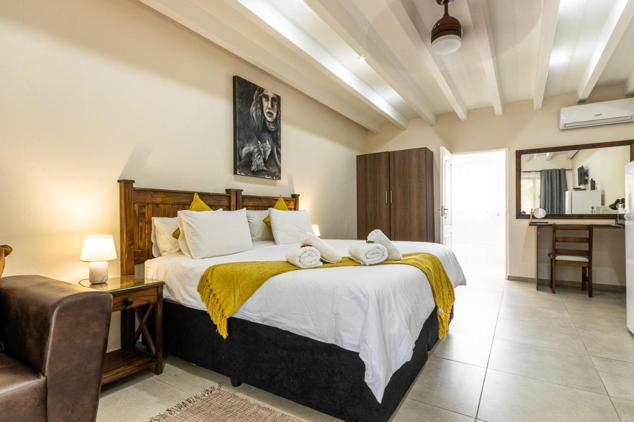Nyathi Lodge Richards Bay Exterior photo
